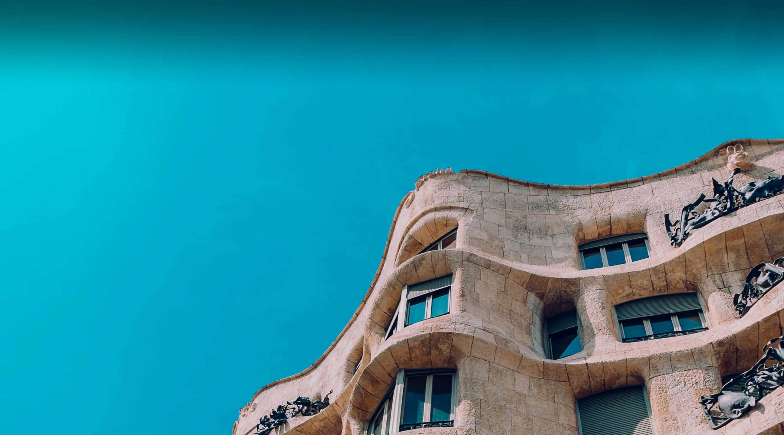 Скачайте VPN №1 для Испании в 2025 году